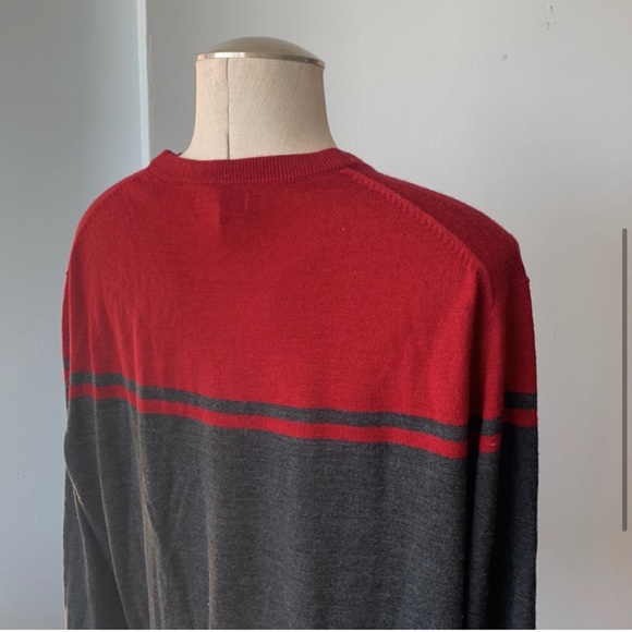 Banana Republic Merino Wool Sweater - Picture 10 of 11